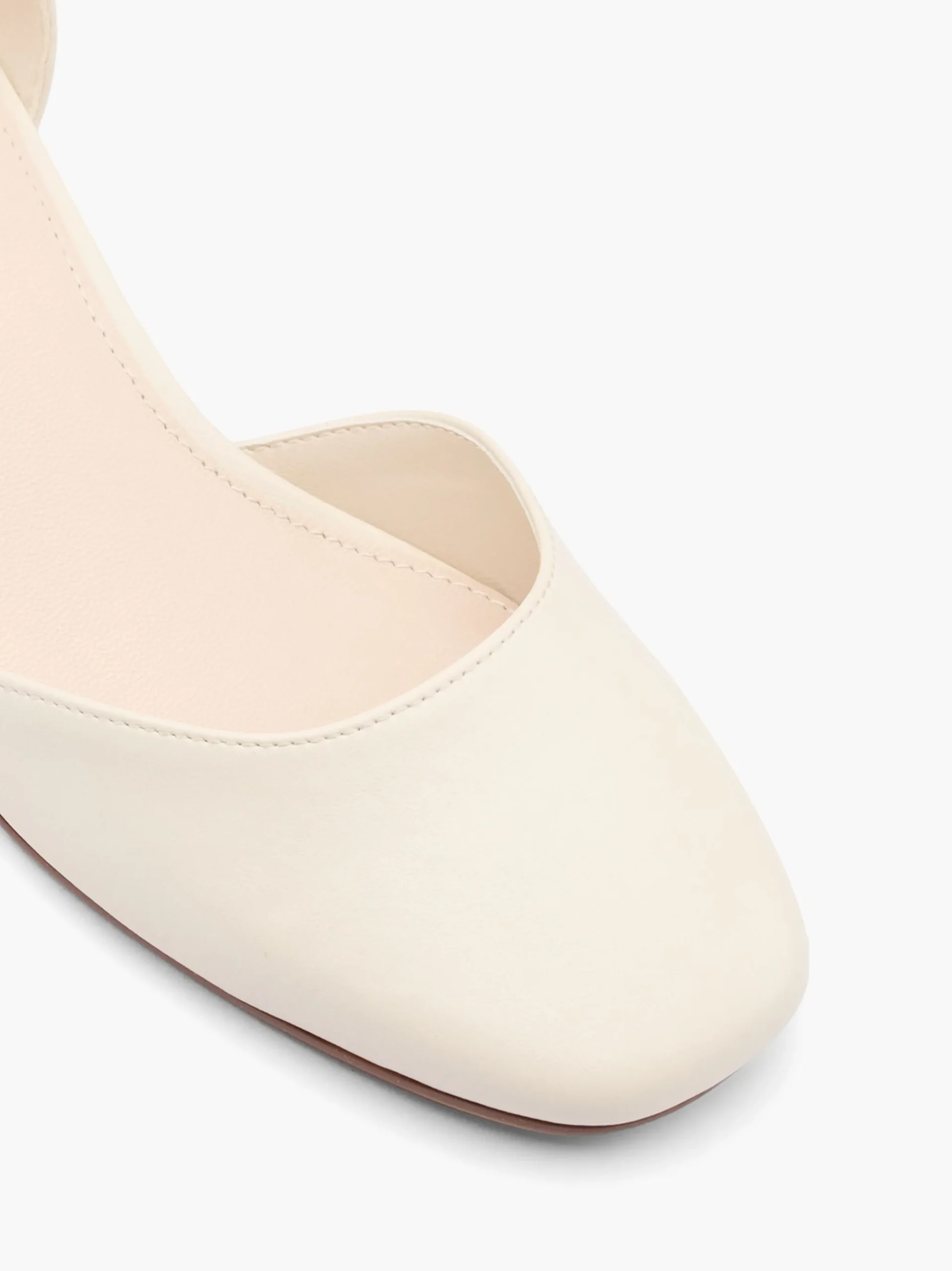 Hot Graceland Décolleté con fibbia Beige