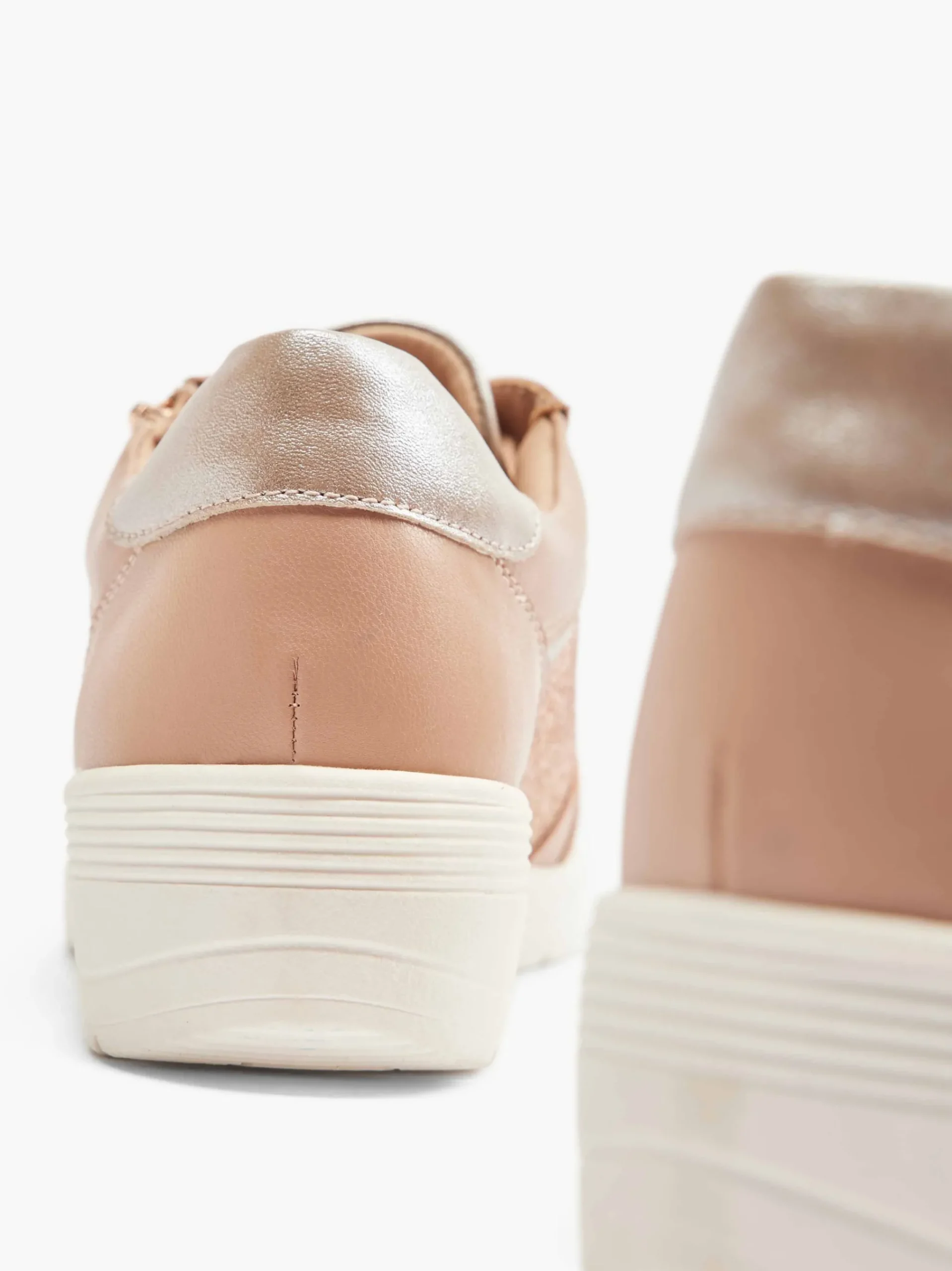 Cheap Easy Street Sneaker Beige