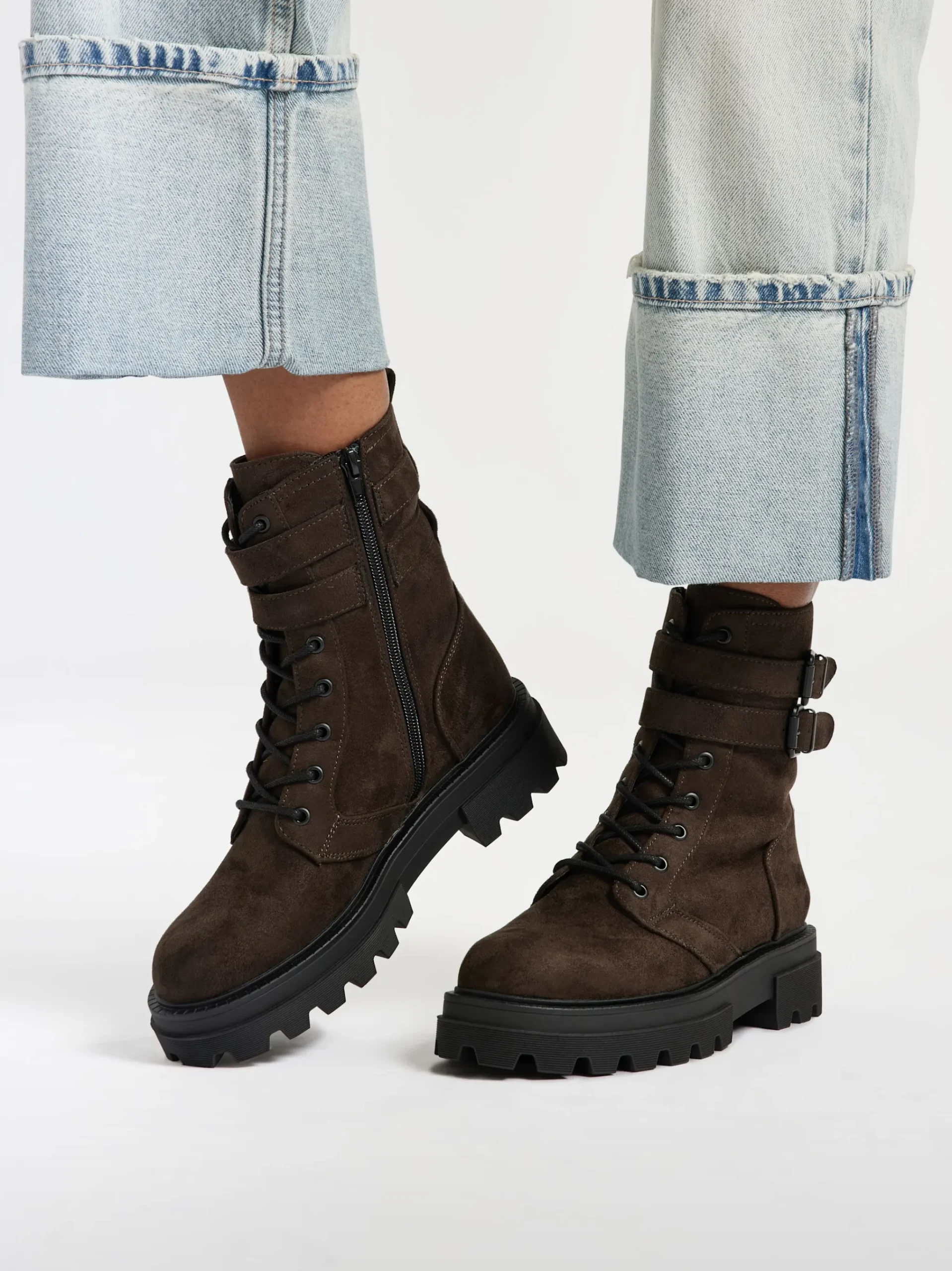 Cheap Catwalk Stivale allacciato Marrone