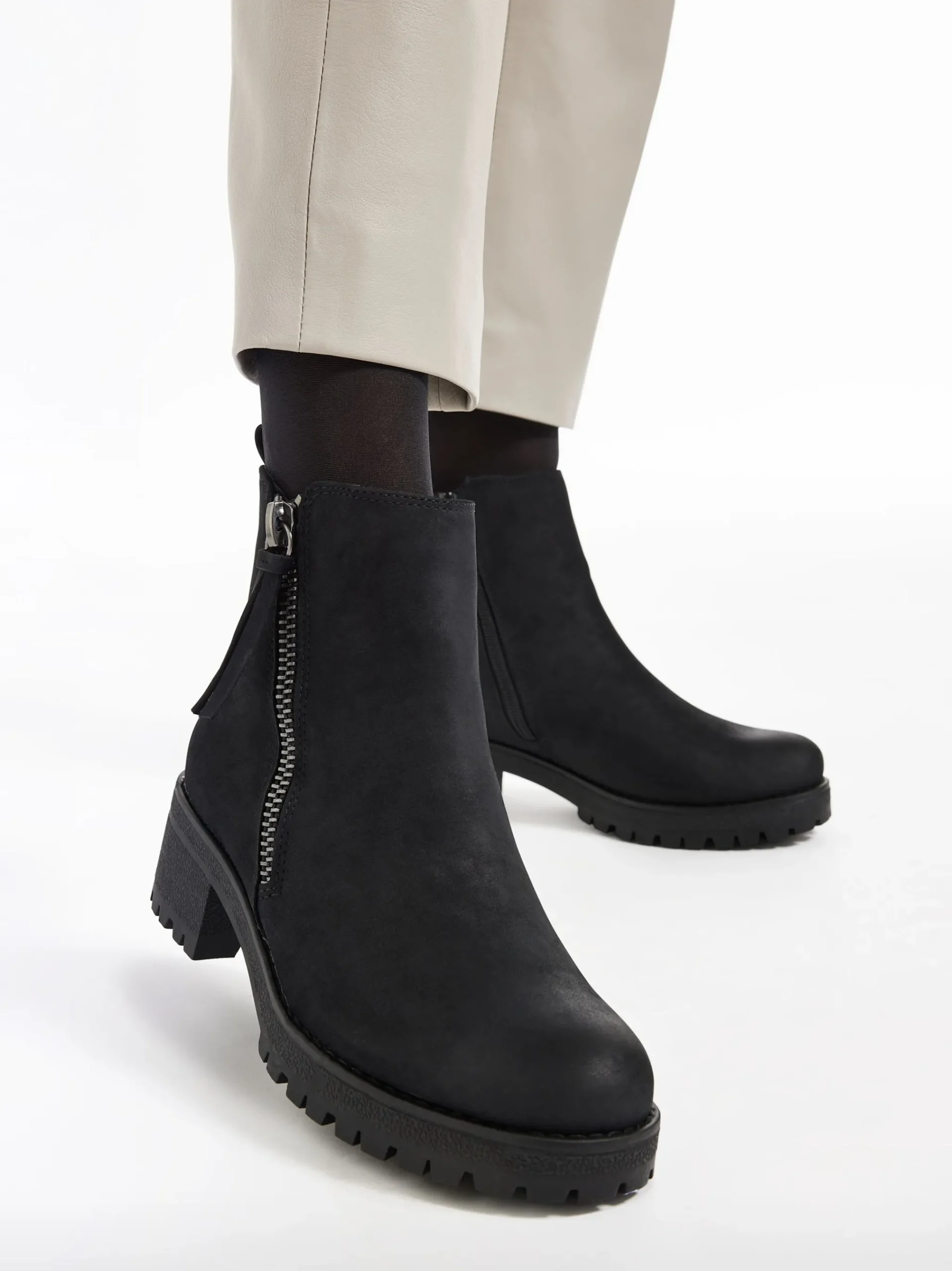 Cheap Graceland Stivaletto Nero